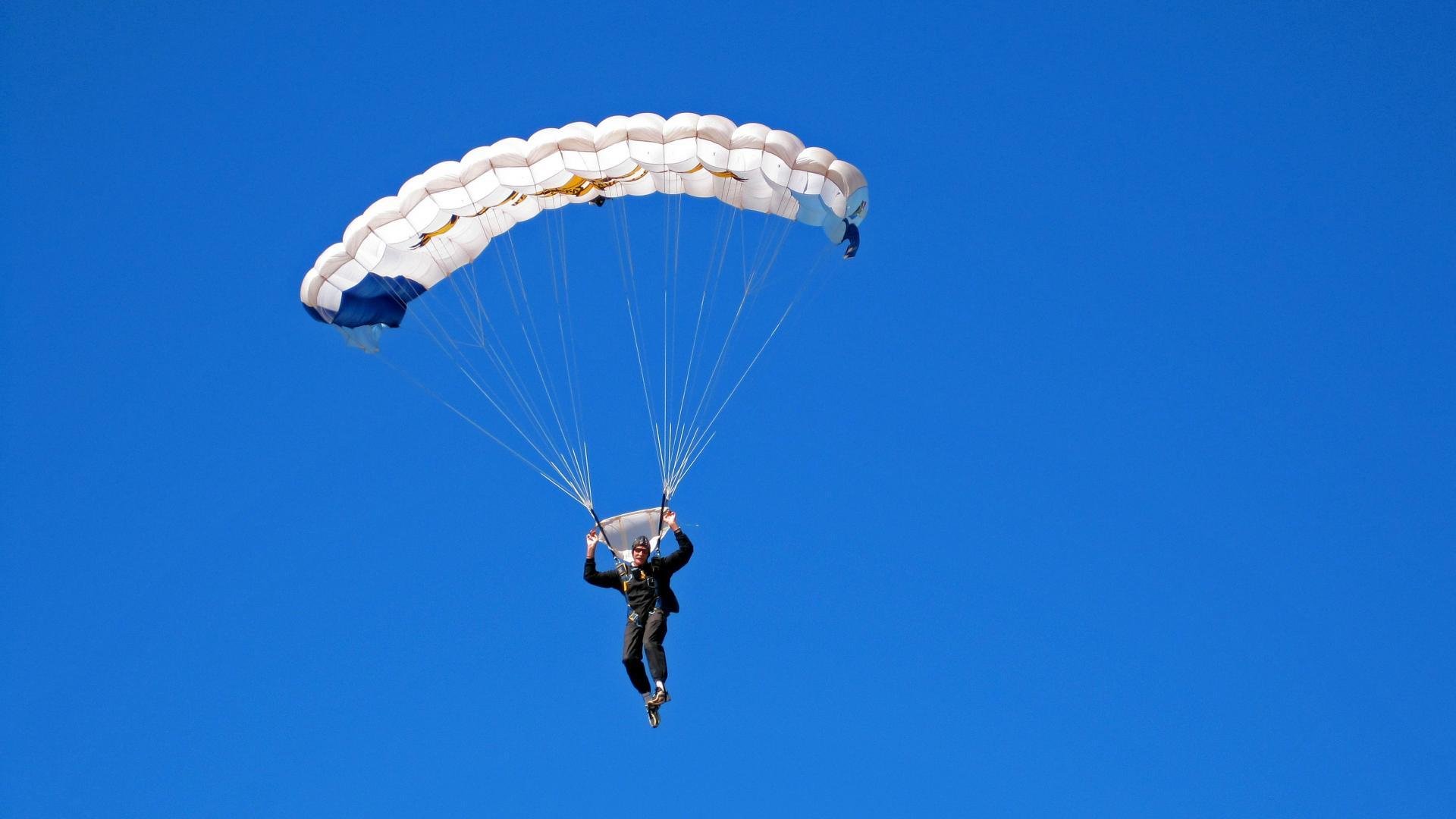 穆勒的对手不是马里，而是足球本身